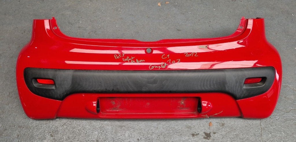 Pare choc arriere CITROEN C1 PEUGEOT 107 2012 ARRIERE, Autos : Pièces & Accessoires, Enlèvement, Avant, Peugeot