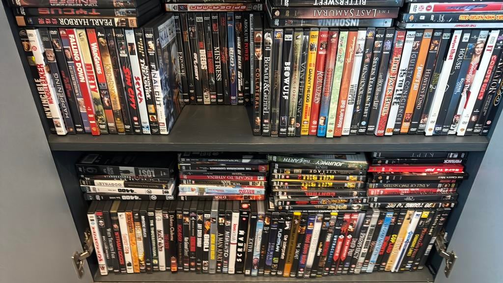 550 blockbuster dvd collectie + dvd speler, Enlèvement, Comme neuf