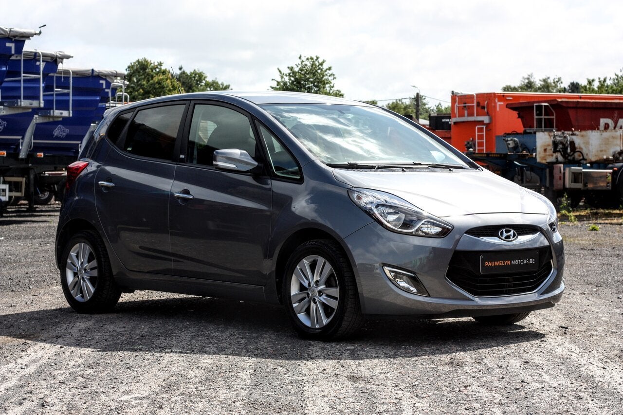 Hyundai iX20 1.4 CRDi GO // CRUISE CONTROL // AUTO AIRCO, Auto's, Hyundai, 0 kg, Euro 5, Zwart, 4 cilinders
