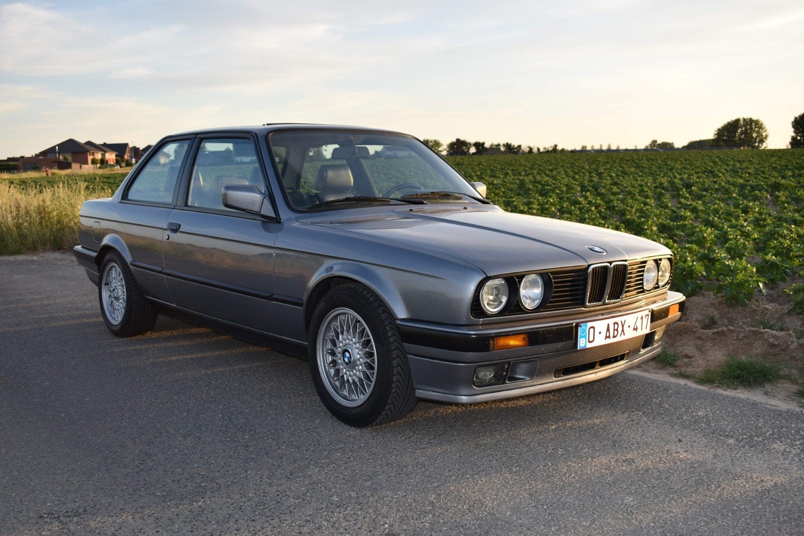 Bmw E30 320i, Autos, Cuir, Argent ou Gris, Achat, Boîte manuelle