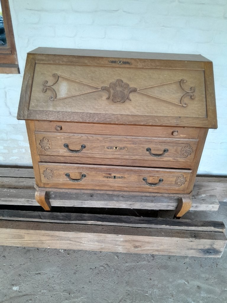 bureaukast, Ophalen