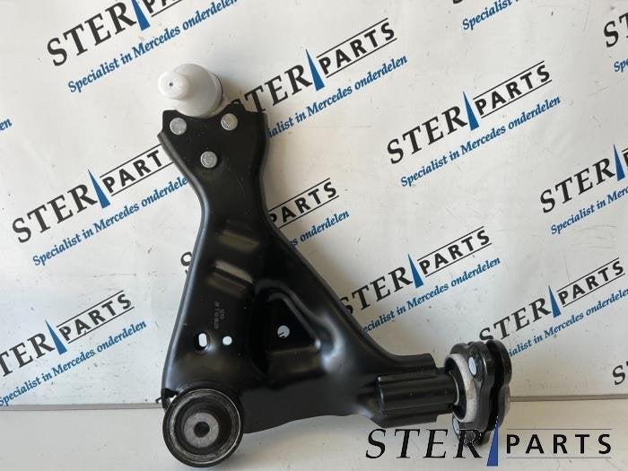 Draagarm links-voor van een Mercedes Vito, 12 maanden garantie, -, Nieuw, Ophalen of Verzenden