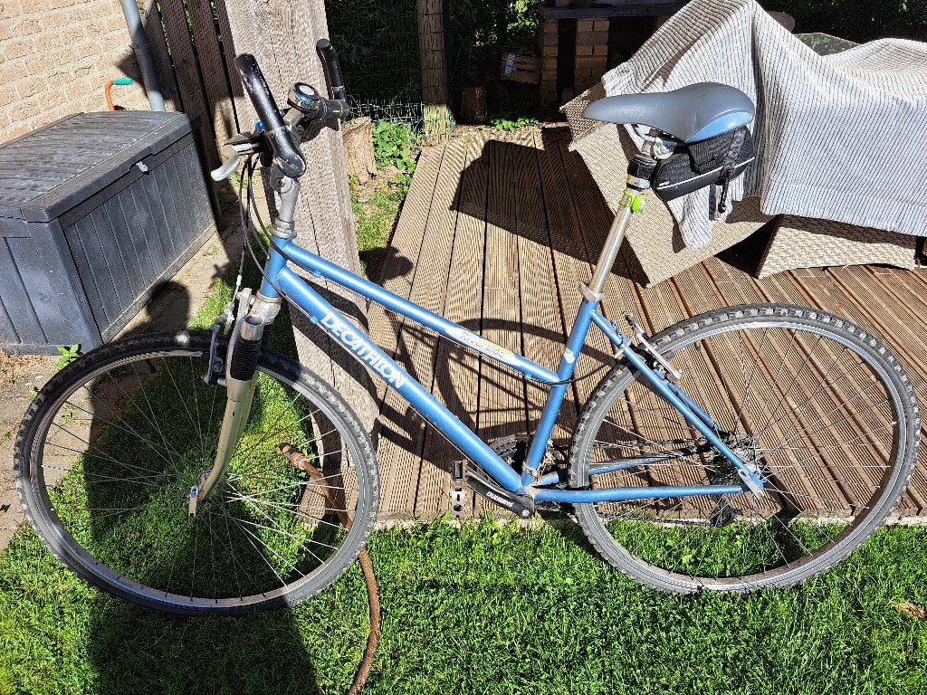 Vélo dame à vendre, Vélos & Vélomoteurs, Vitesses, Frein sur jante, 26 pouces ou plus, Utilisé