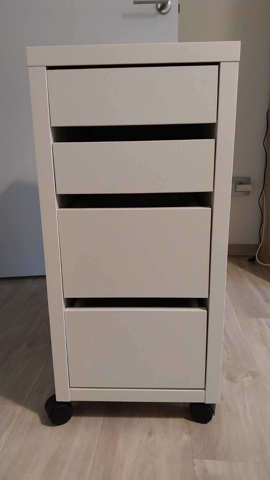 Ladenblok Micke Ikea, 50 cm, Zo goed als nieuw, IKEA, Ophalen