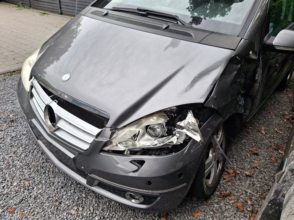 MERCEDES A150 BENZINE 1500CC SCHADE, Particulier, Benzine, Te koop
