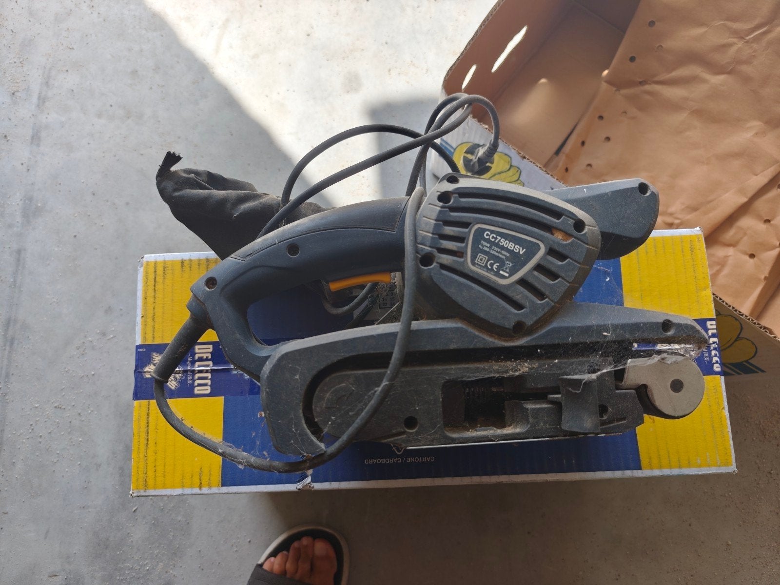 ponceuse, Bricolage & Construction, Enlèvement