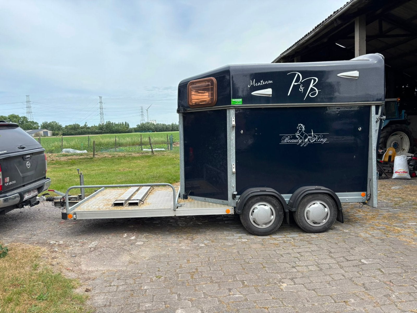2 paards vanne met koetsplatform, Dieren en Toebehoren, Ophalen, Zo goed als nieuw
