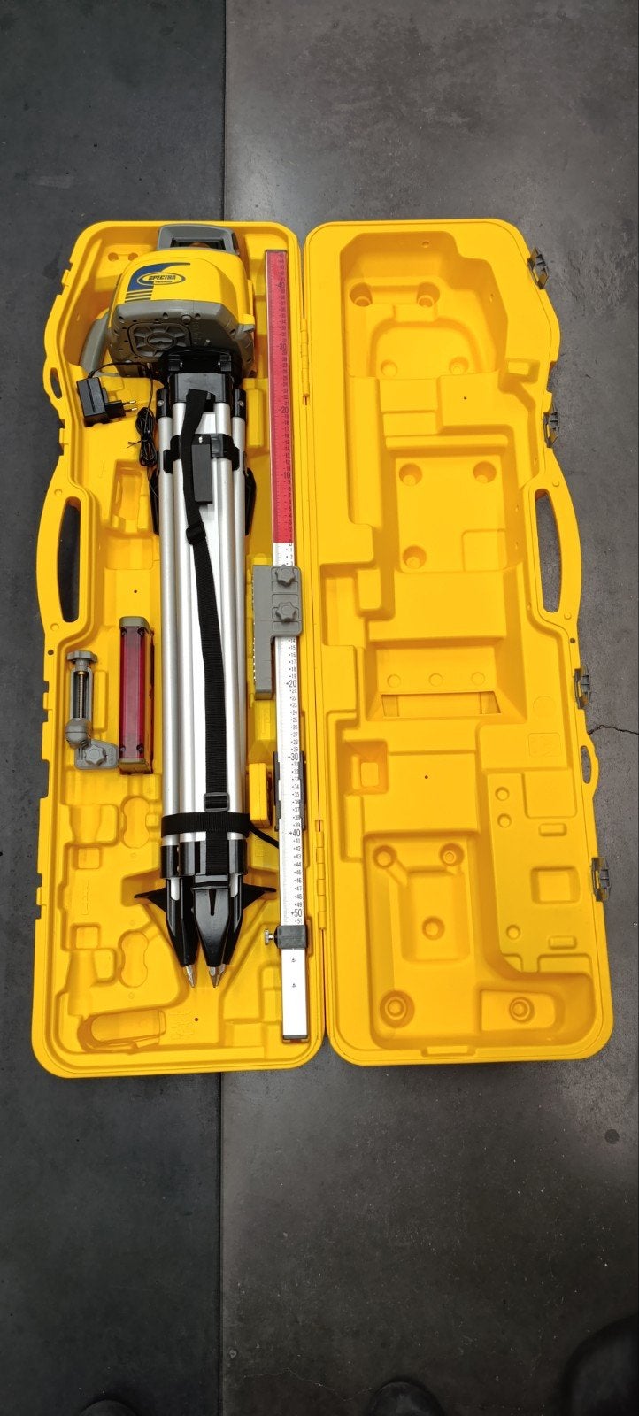Spectra HV302 laser nieuw, Ophalen