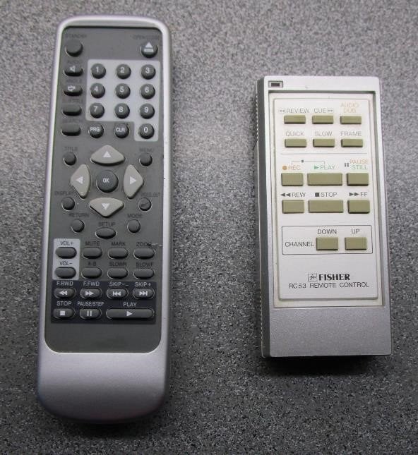 Set van 2 afstandsbedieningen (Fisher & Magnum) - OPRUIM!, Audio, Tv en Foto, Ophalen of Verzenden, Gebruikt, Origineel, Dvd