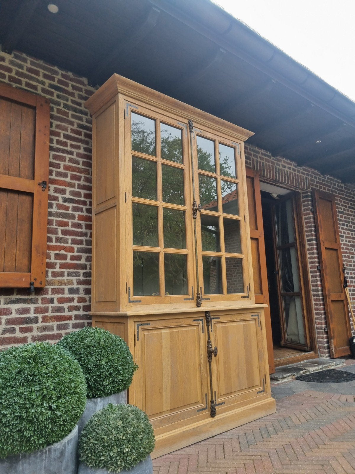 art du buffet/vitrine en chêne :, Maison & Meubles, Armoires | Buffets, 25 à 50 cm, ., Comme neuf, Enlèvement