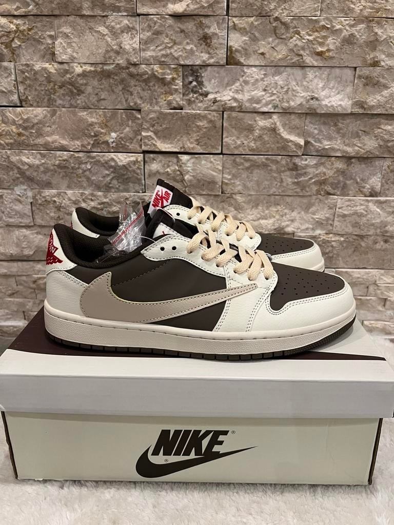 Travis scott, Travis scot, Bruin, Nieuw, Ophalen of Verzenden