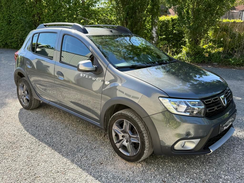 Dacia Sandero Stepway 1.5 DCI Facelift 2017 AC CAM Navi Eu6, Auto's, Parkeersensor, Euro 6, Bedrijf, Diesel