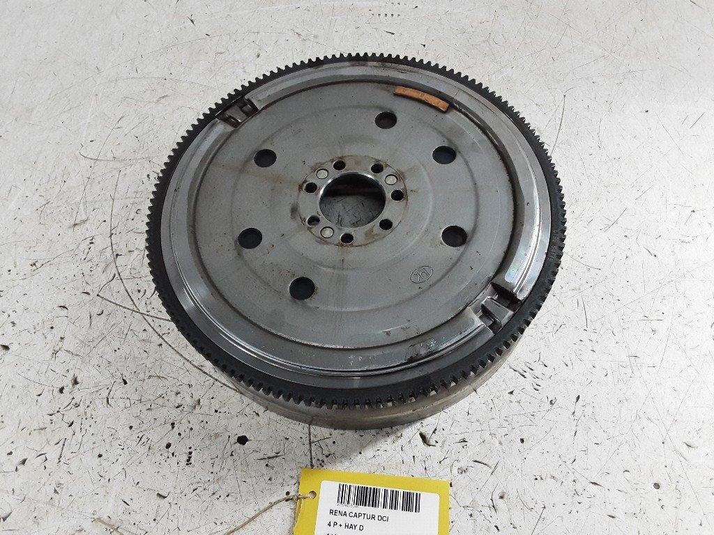 VLIEGWIEL Renault Captur I (2R) (01-2013/-) (8200980981), Gebruikt, Renault, Peter-Huppertz-Straße 5
51063  Köln, DE, Dialog.deutschland@renault.de