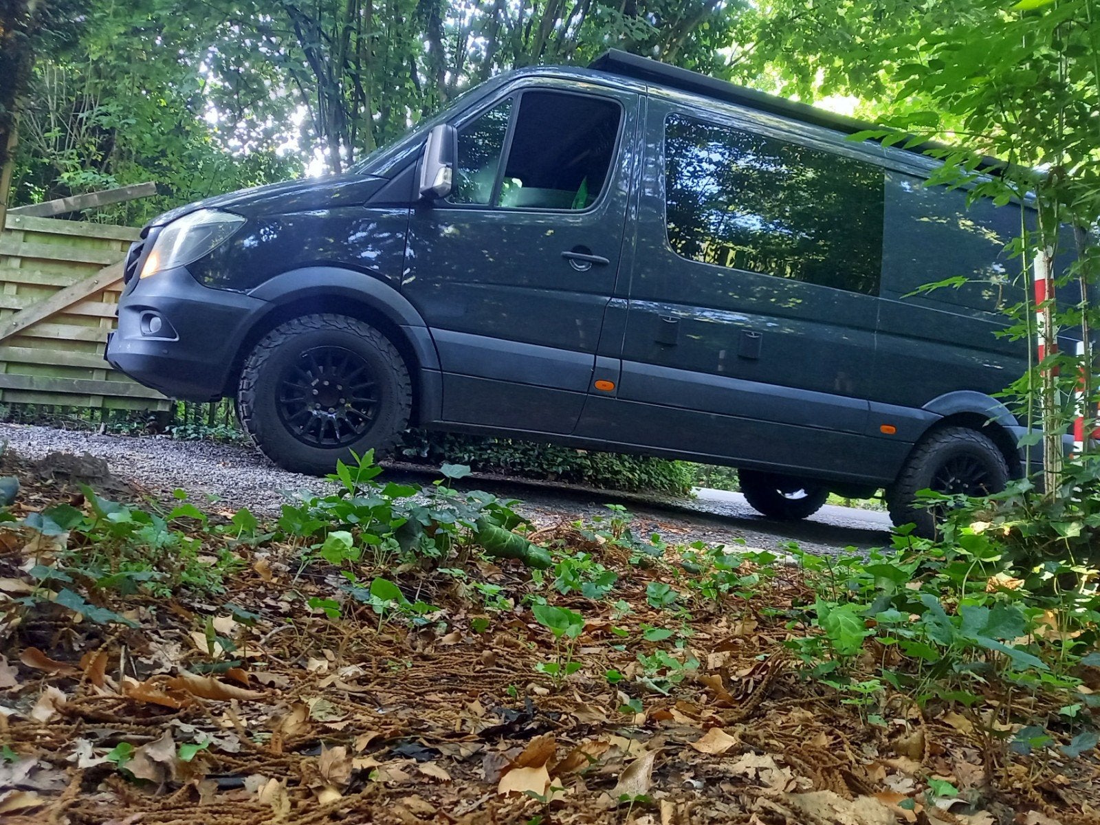 Mercedes-Benz 316cdi campervan, Autos, Achat, 3 places, Entretenue par le concessionnaire, Noir