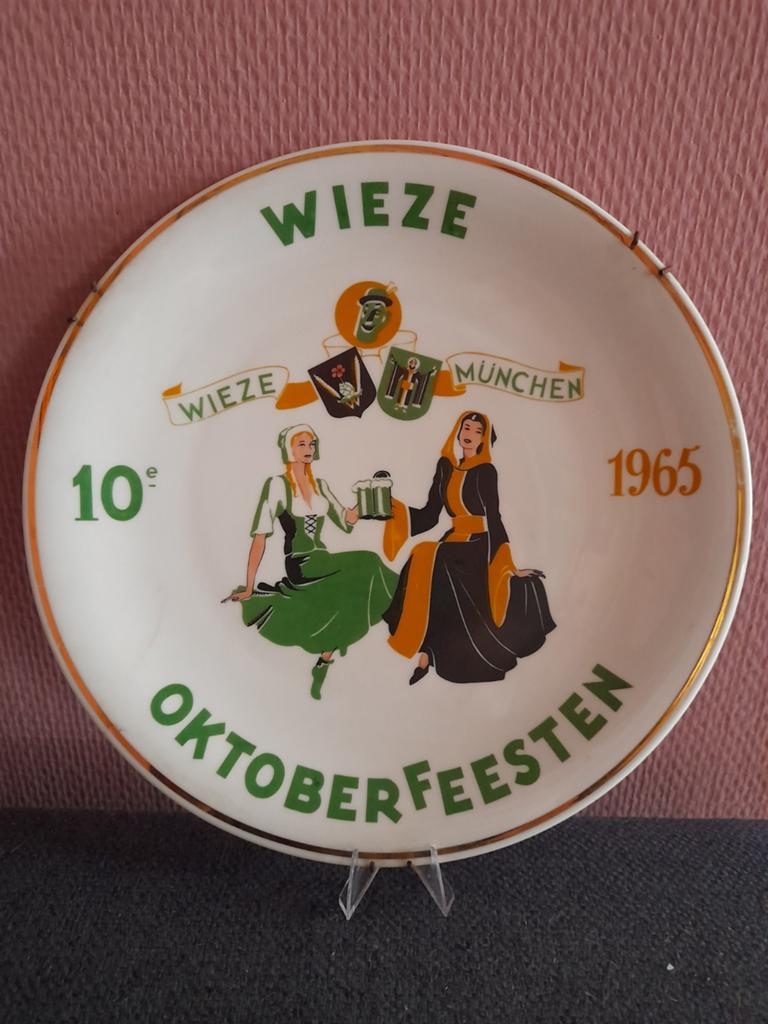 Bord 10de wieze oktoberfeesten 1965, Verzenden
