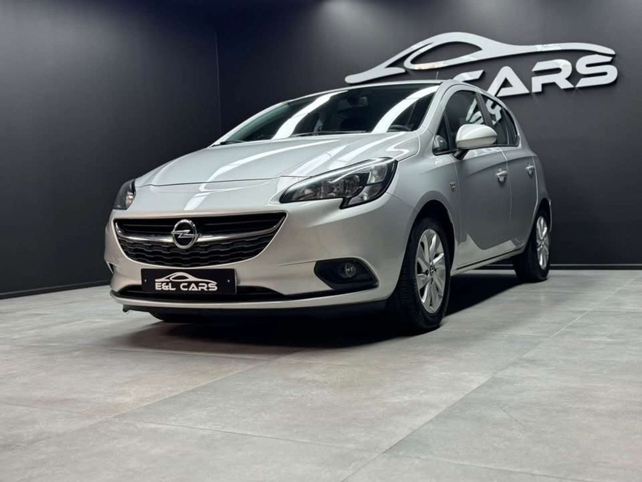 Opel Corsa Corsa 1.4i *12 mois de garantie* (automatique), https://public.car-pass.be/vhr/98046a81-57e5-4ba8-8771-77d9020b9c3e