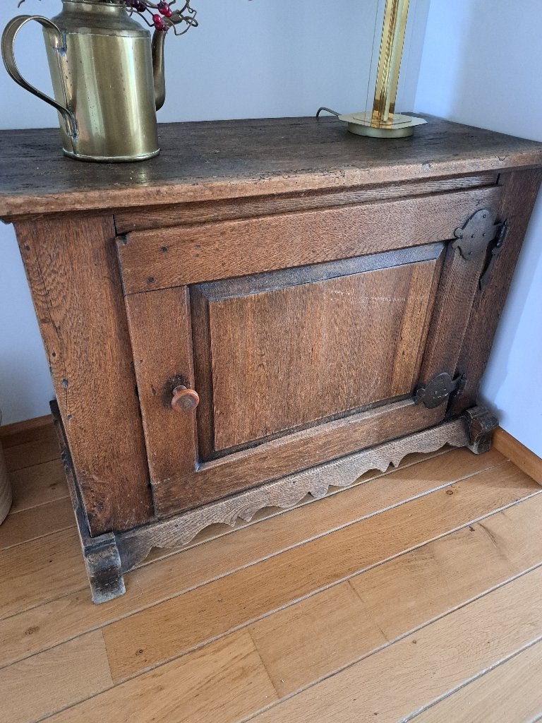 antiek  oud kastje, Antiek en Kunst, Ophalen