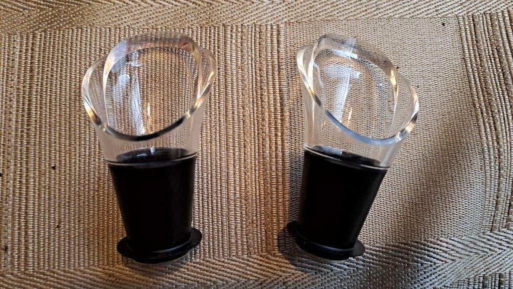 2 elegante wijnfles trechters, Ophalen