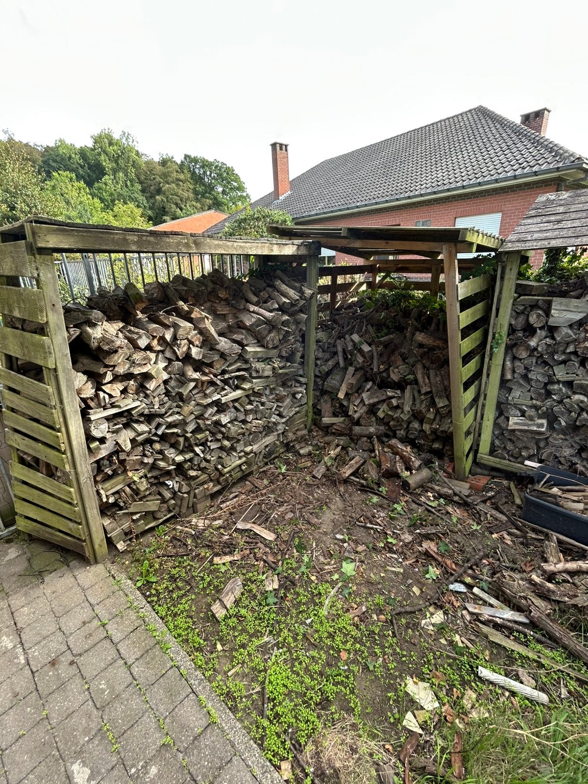 Gratis droog brandhout ( gereserveerd!), Enlèvement