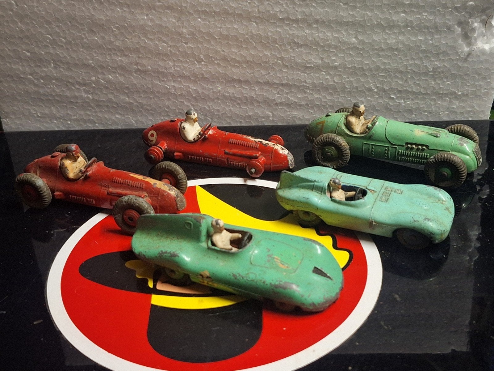 Lot 5 racewagens Dinky Toys England .old, Ophalen of Verzenden