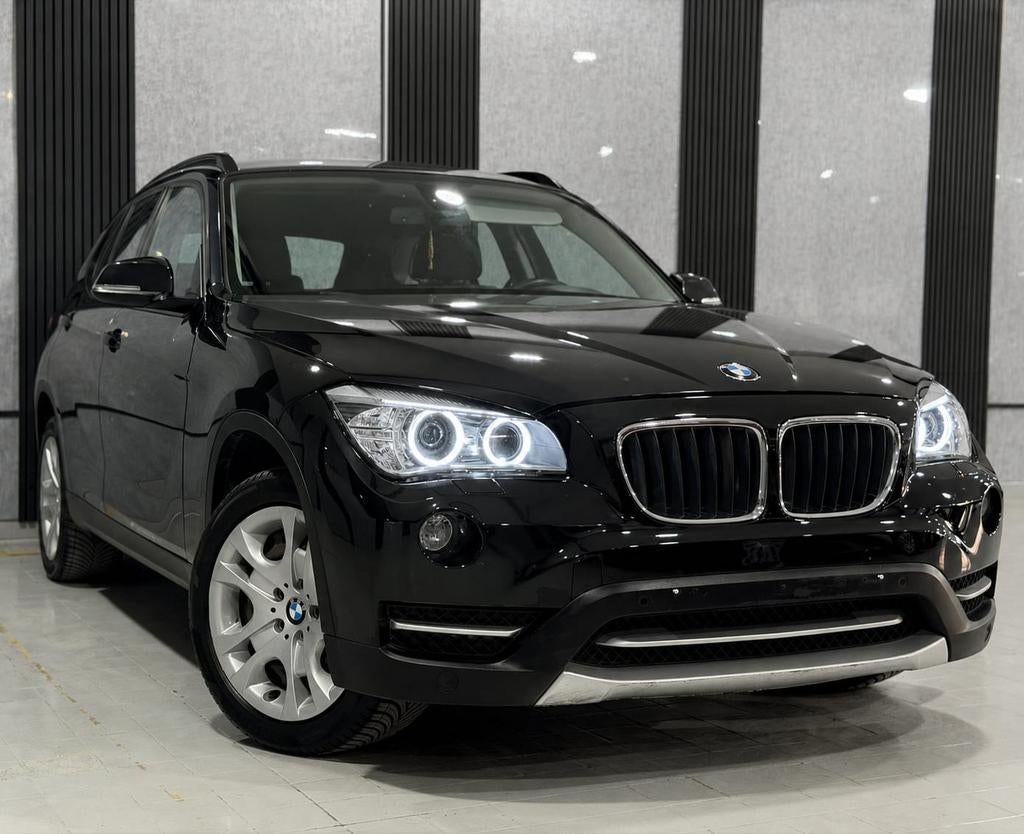 BMW X1 S DRIVE 16D FACELIFT AUTOMATISCHE TRANSMISSIE MET VOL, Auto's, Euro 5, Zwart, 4 cilinders, Zwart