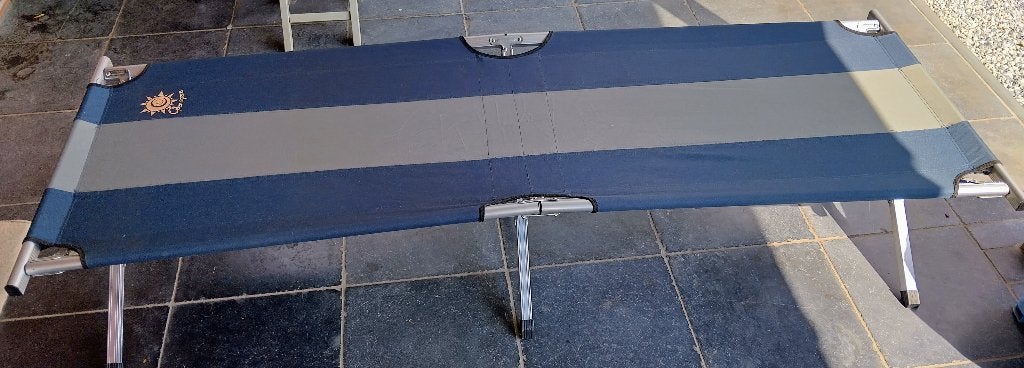veldbed en slaapzak, Caravans en Kamperen, Ophalen of Verzenden, Zo goed als nieuw