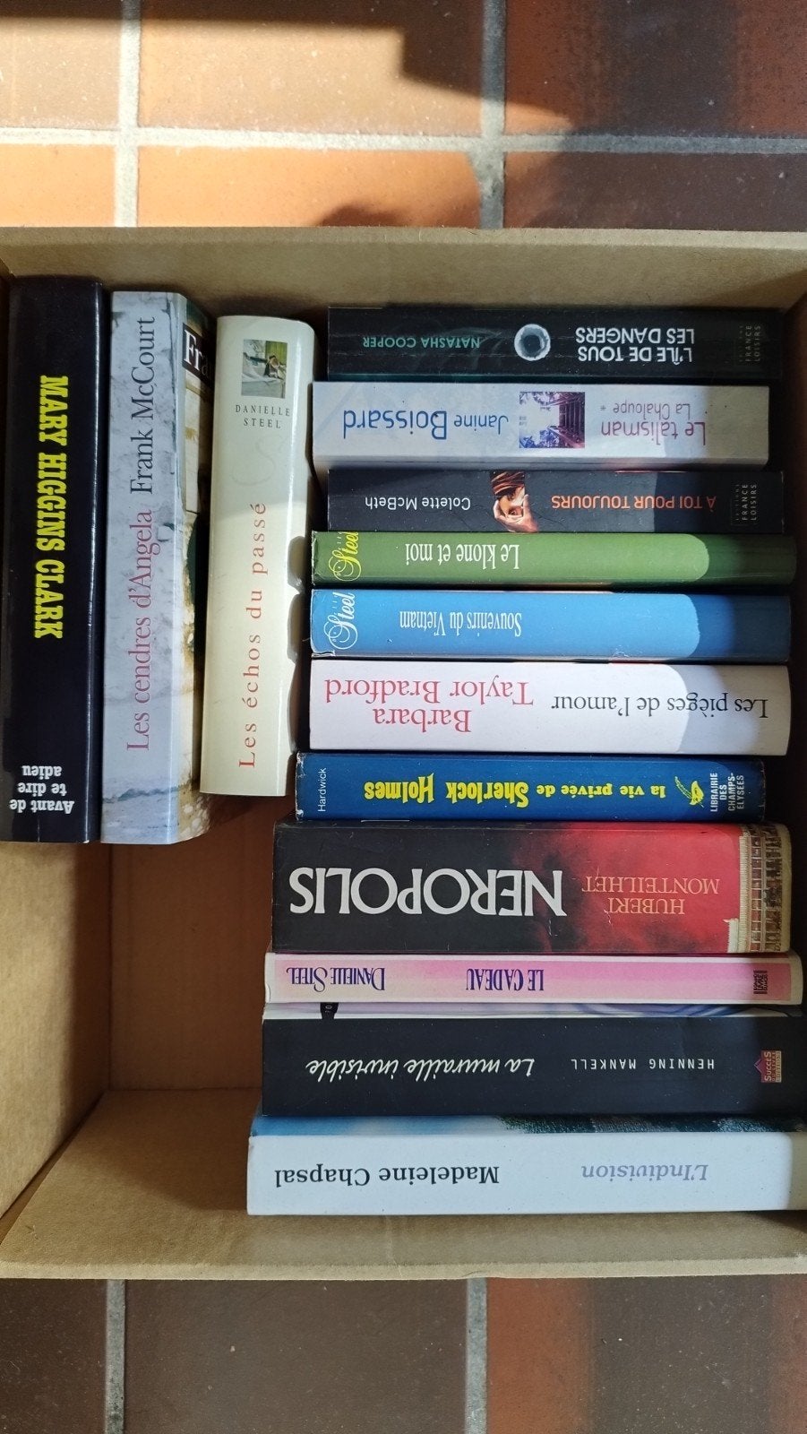 14 romans grand format, Livres, Enlèvement, Utilisé