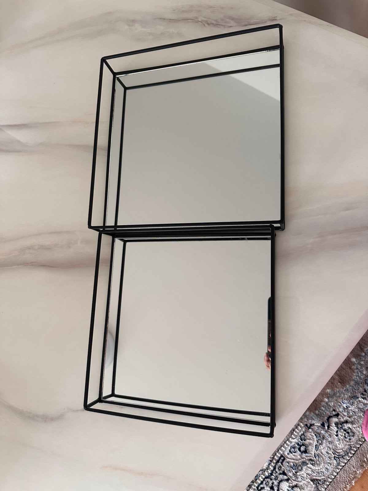 2 plateaux  avec miroir au fond en parfaite etat, Enlèvement, Comme neuf