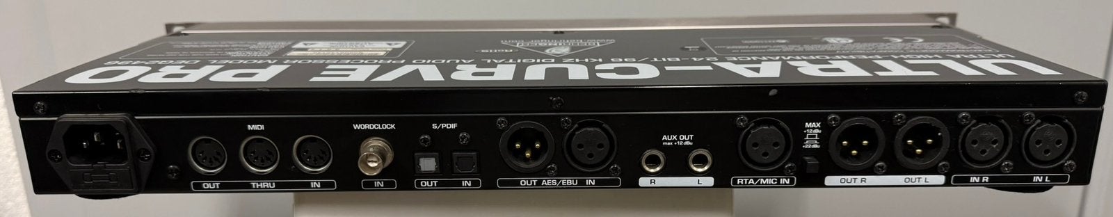 Behringer Ultra-Curve Pro High performance 24bit/96KHz DAP, Muziek en Instrumenten, Ophalen of Verzenden, Zo goed als nieuw