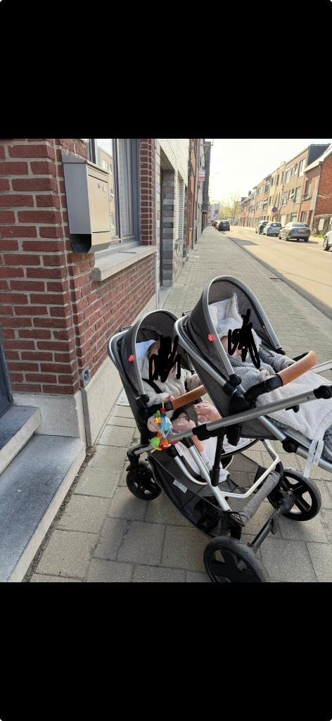 Dubbele wandelwagen te koop, Kinderen en Baby's, Kinderwagens en Combinaties, Gebruikt, Verstelbare duwstang, Ophalen, Kinderwagen