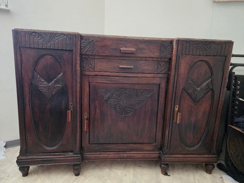 Antieke kast met marmeren blad, Ophalen