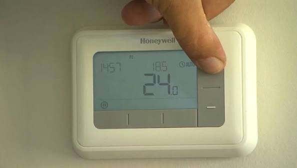 Honeywell T4 thermostaat weekprogramma, Doe-het-zelf en Bouw, Ophalen of Verzenden, Zo goed als nieuw