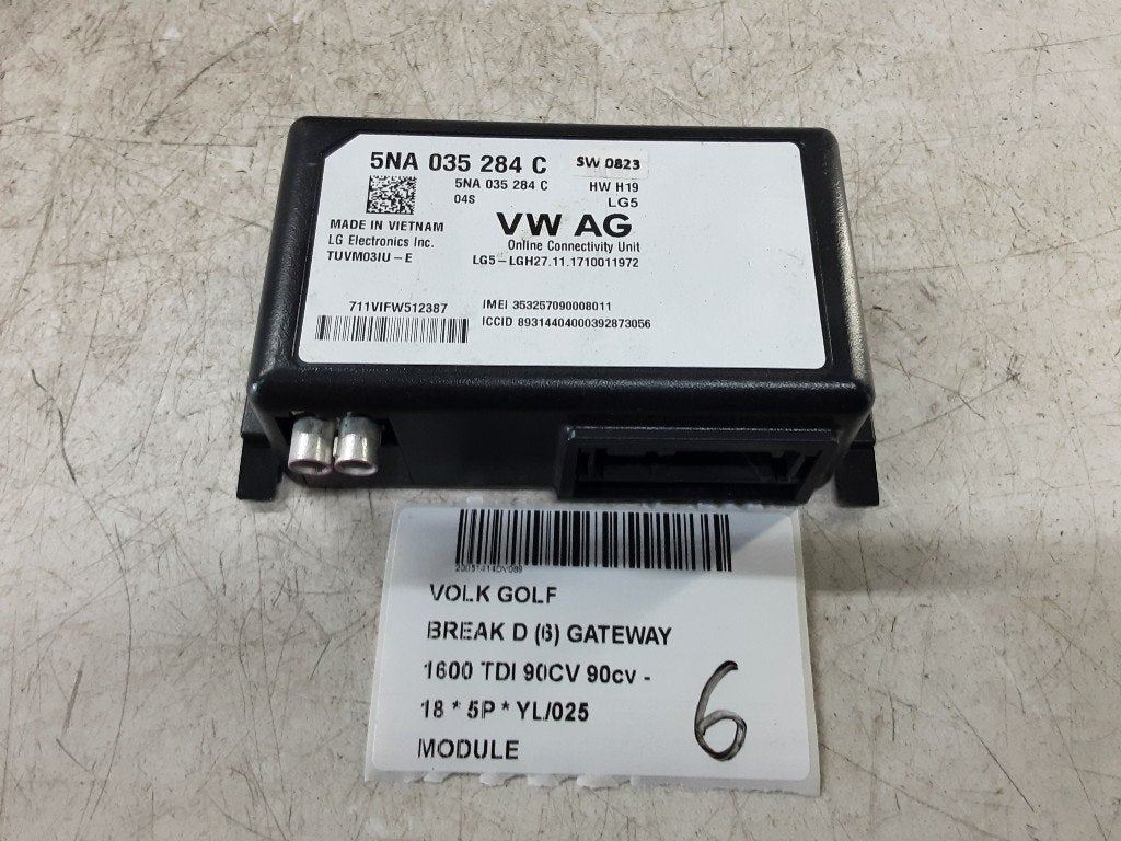 UNITE ELECTRONIQUE Golf VII Variant (AUVV) (5NA035284C), Volkswagen, Mevr. I. Hauben, Utilisé, Rue de l'Espoir 34 34
4030  GRIVEGNÉE, BE