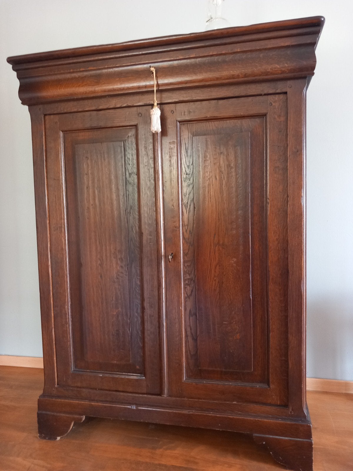 Eiken kast 93cm br / 147 cm h / 50 cm d - Adegem, Ophalen
