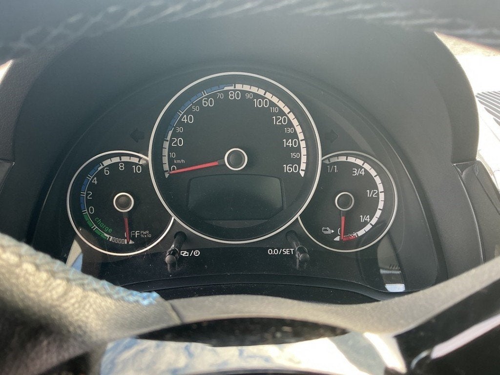 COCKPIT Volkswagen Up! (121) (|12E920860A|12E920860AX|), Gebruikt, Volkswagen, Volkswagen AG, Kundenbetreuung@volkswagen.de