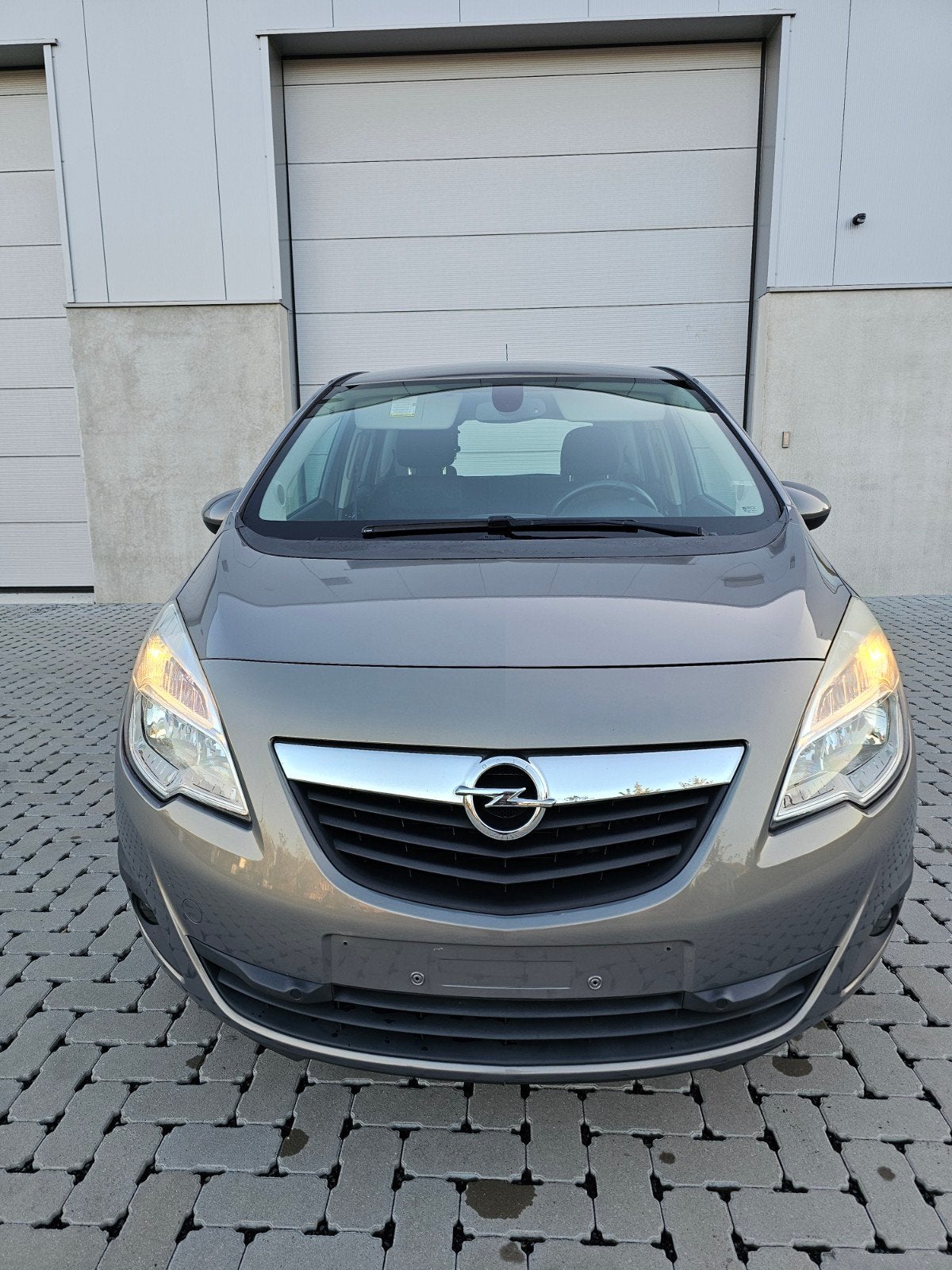 Opel Meriva 10/2011 1.4 benz airco euro5 Cruise, Auto's, Voorwielaandrijving, Euro 5, 1360 cc, Zwart