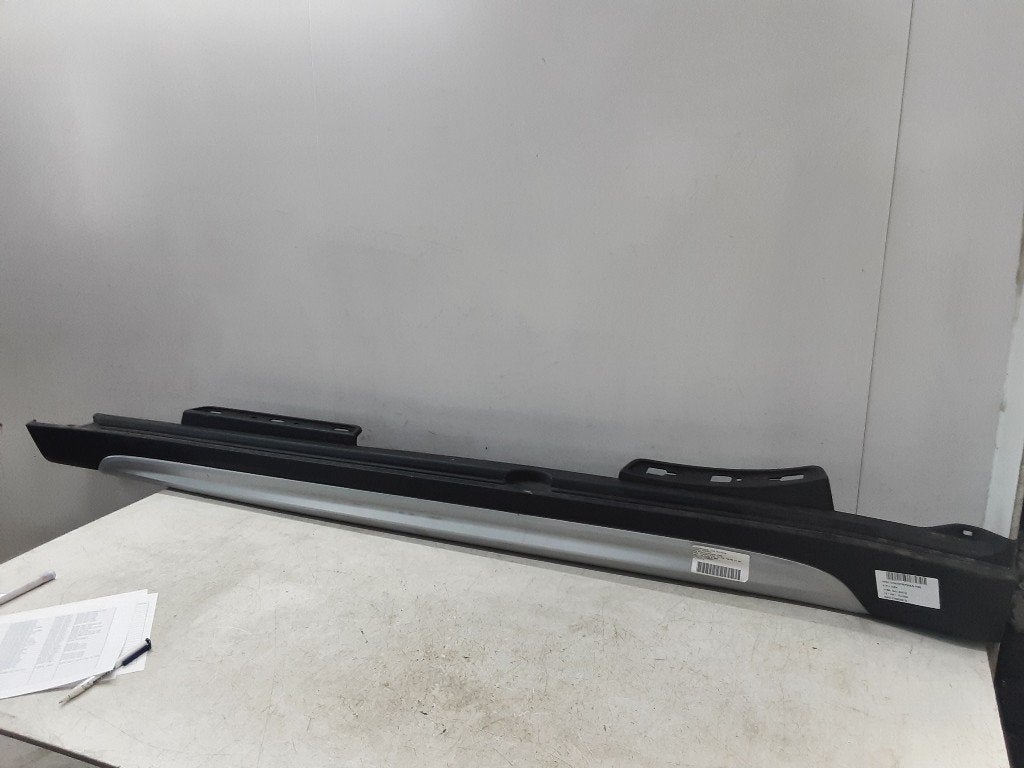 SEUIL DE PORTE GAUCHE Mini Countryman (F60) (51777467695), Autos : Pièces & Accessoires, Mevr. I. Hauben, Rue de l'Espoir 34 34
4030  GRIVEGNÉE, BE