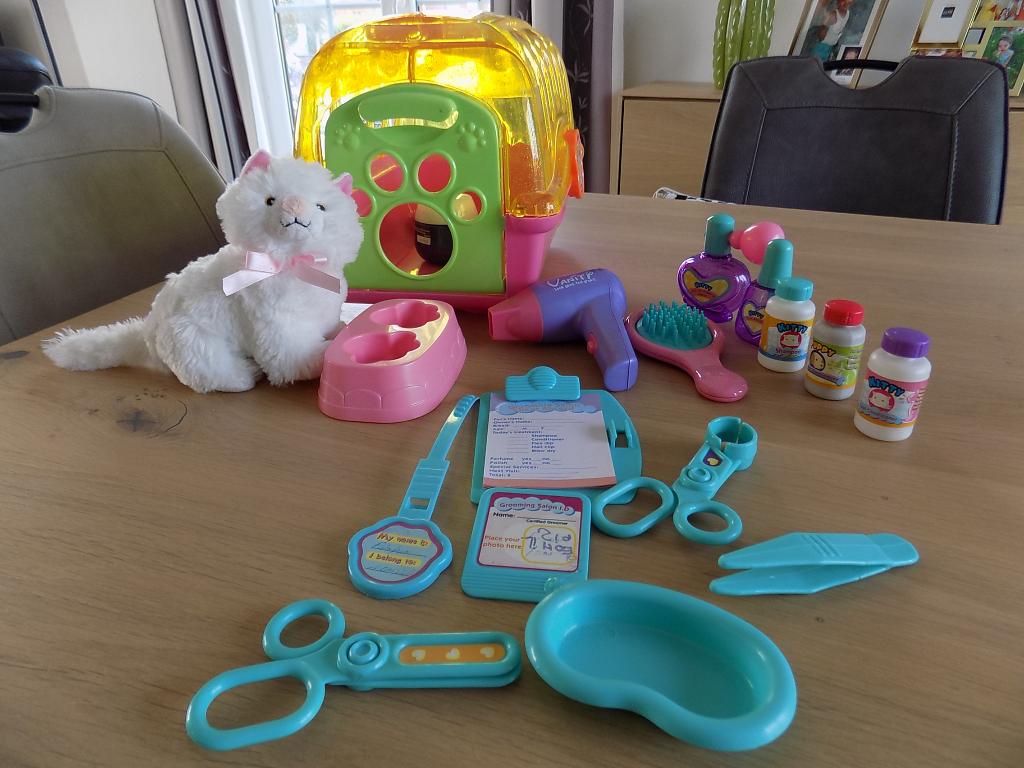 Malette vétérionaire, Enfants & Bébés, Jouets | Autre, Comme neuf, Garçon ou Fille, Enlèvement