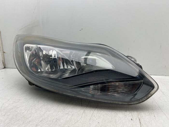 Phare droit d'un Ford Focus, -, 3 mois de garantie, -, -
