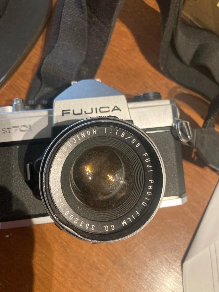 Fujica ST701 35 mm filmcamera + Fujinon 55 mm f/1.8-lens, Ophalen, Gebruikt