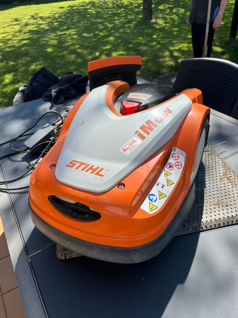 Stihl imow, Enlèvement, Utilisé, Avec capteur de pluie