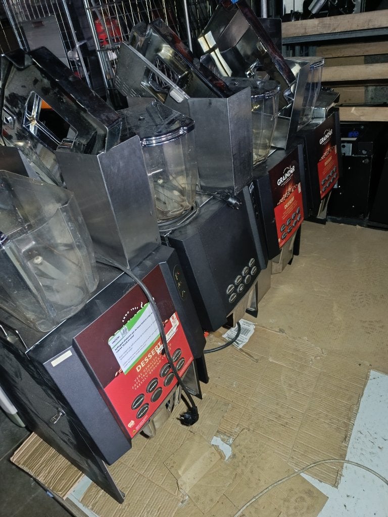 Professioneel koffiezetapparaat, Elektronische apparatuur, Koffiezetapparaten, Ophalen, Gebruikt, Overige modellen, 10 kopjes of meer