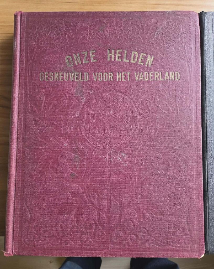 Onze helden / nos heros, Verzamelen, Ophalen, Overige soorten, Boek of Tijdschrift