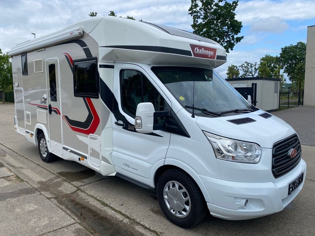 Challenger 260 Graphite Limited, Caravanes & Camping, Entreprise, Ford, Diesel, Challenger