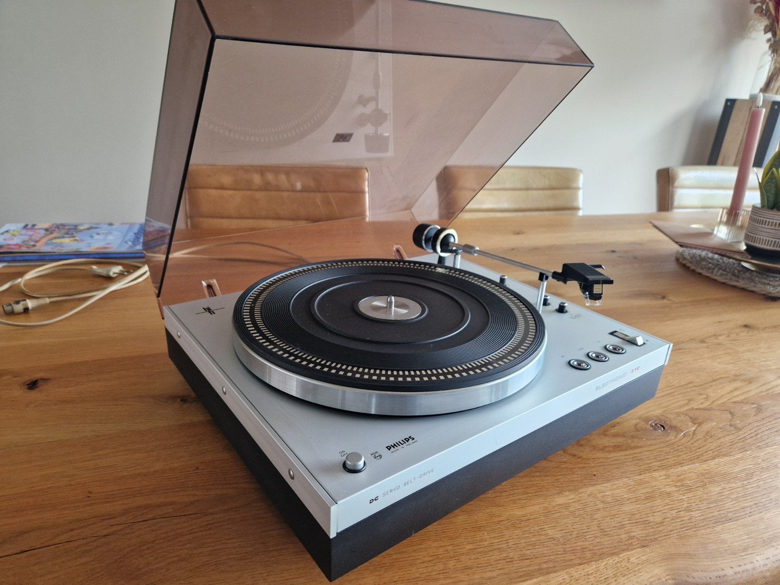 Philips 312 platenspeler uit 1976 met element GP412, TV, Hi-fi & Vidéo, Enlèvement, Tourne-disque, Philips