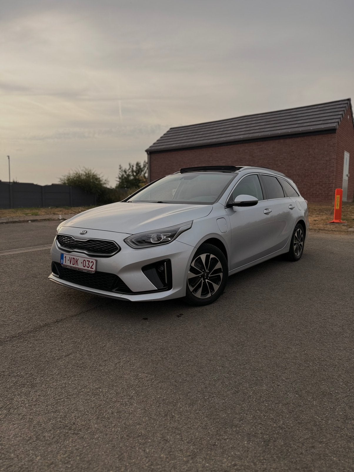 KIA CEED HYBRIDE 2021PHEV, Autos, Argent ou Gris, Achat, Noir, 5 portes