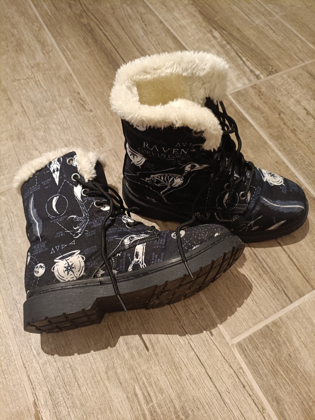 Os d'hiver, Comme neuf, Enlèvement, Autres types, Rogue + Wolf