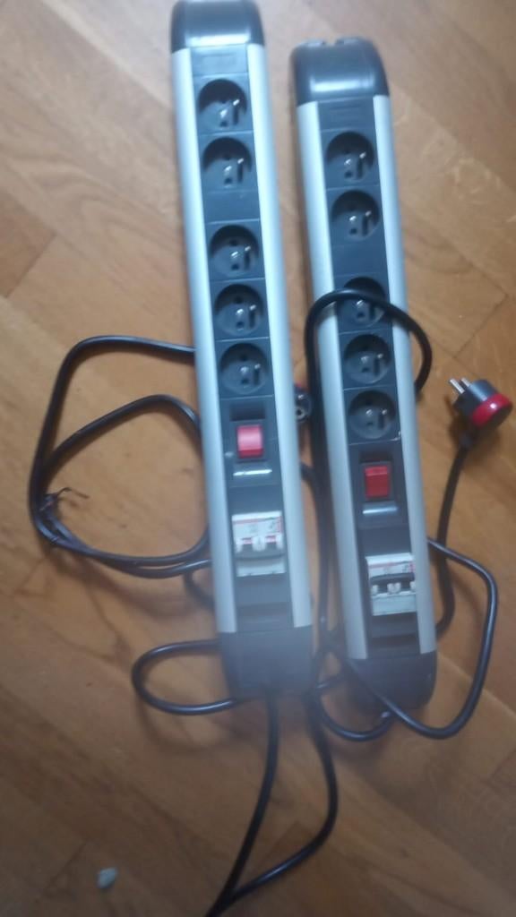 Legrand stekkerdoos, Ophalen, Nieuw, Stekker