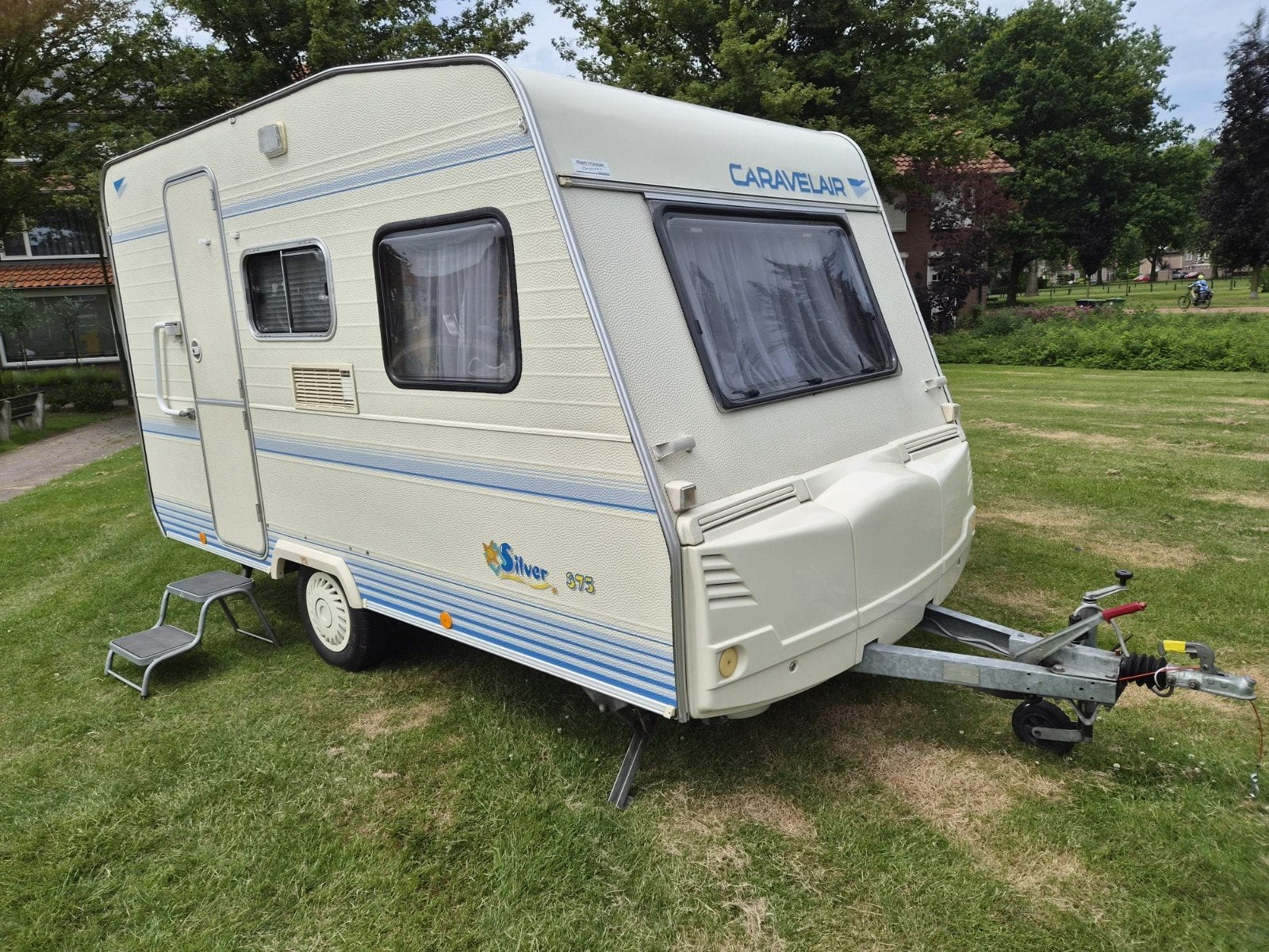 Caravan Caravelair keuringsvrij 375 voortent ,fietsendrager, Treinzit, Tot en met 3, Particulier, Kachel