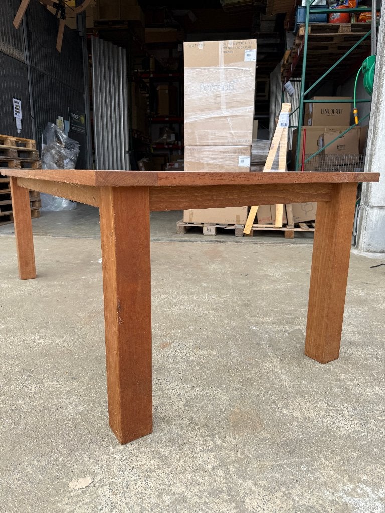 TABLE DE JARDIN 220x105 avec pierre bleue au milieu, Jardin & Terrasse, Enlèvement ou Envoi, Comme neuf, Rectangulaire, Bois de teck